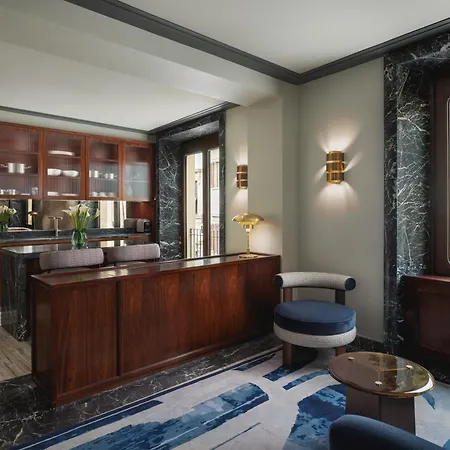شقة Palazzo Ottaviani - Luxury